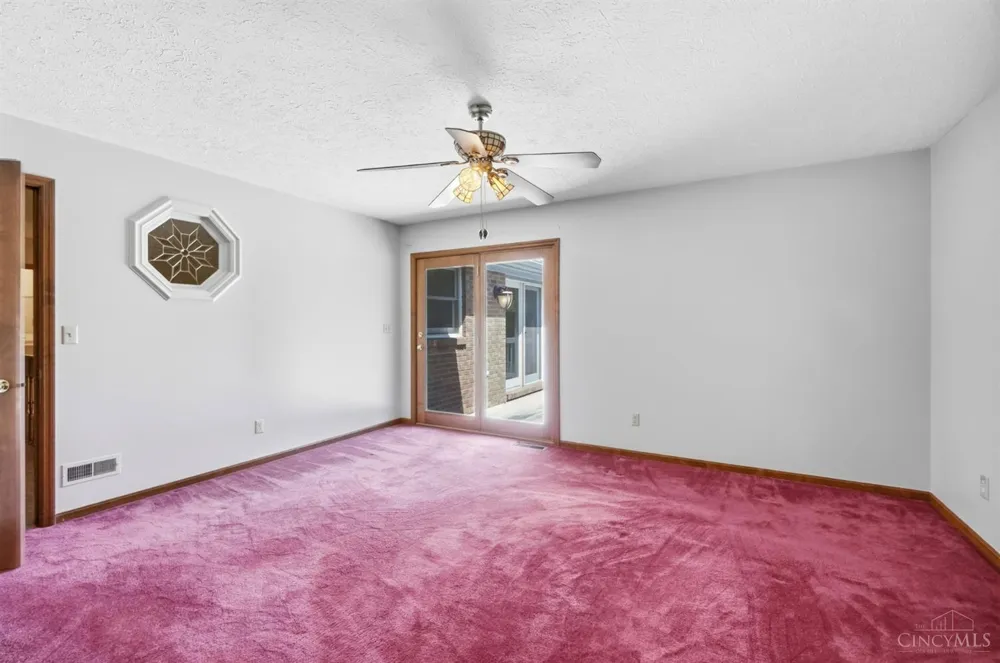 7795 Mitchell Park Drive Miami, OH 45002