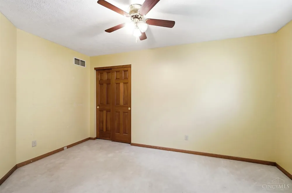 7795 Mitchell Park Drive Miami, OH 45002
