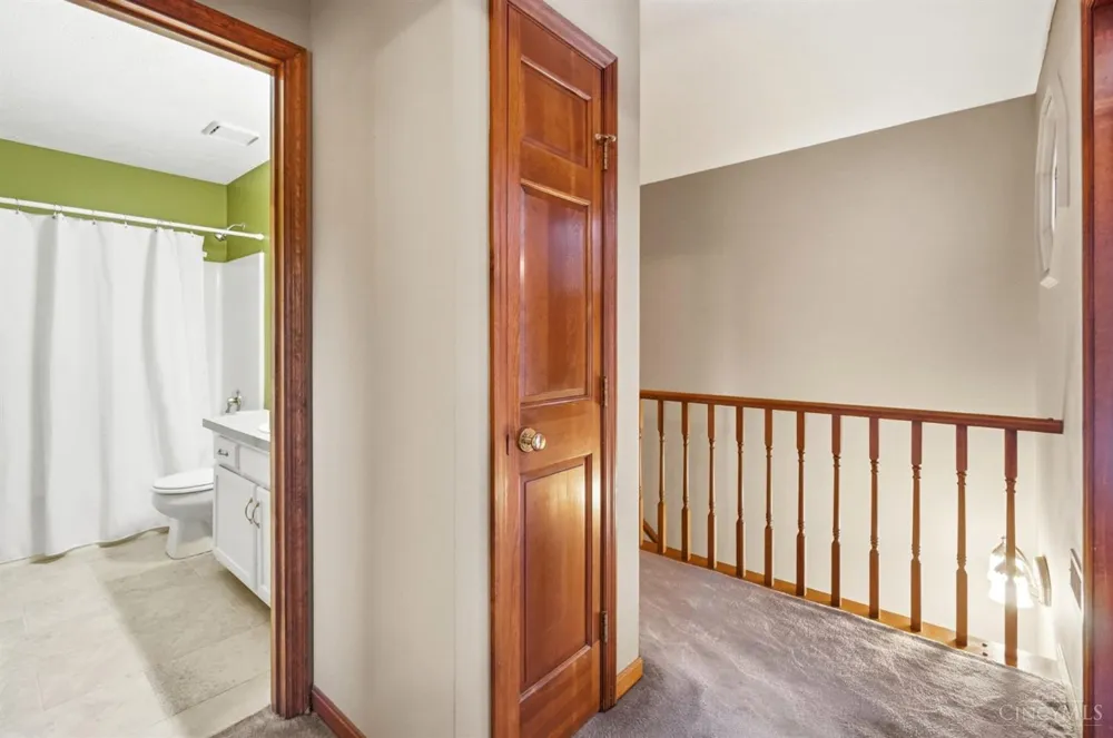 7795 Mitchell Park Drive Miami, OH 45002