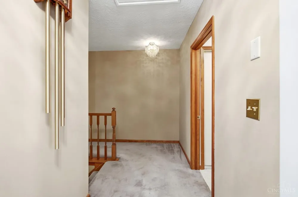7795 Mitchell Park Drive Miami, OH 45002