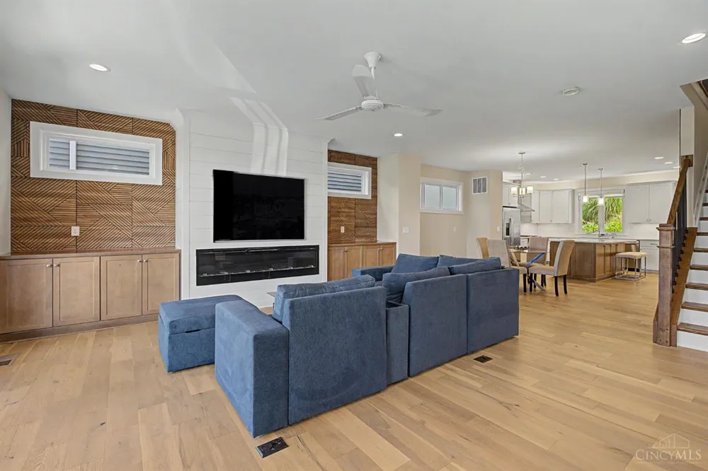 217 S Second St Loveland, OH 45140