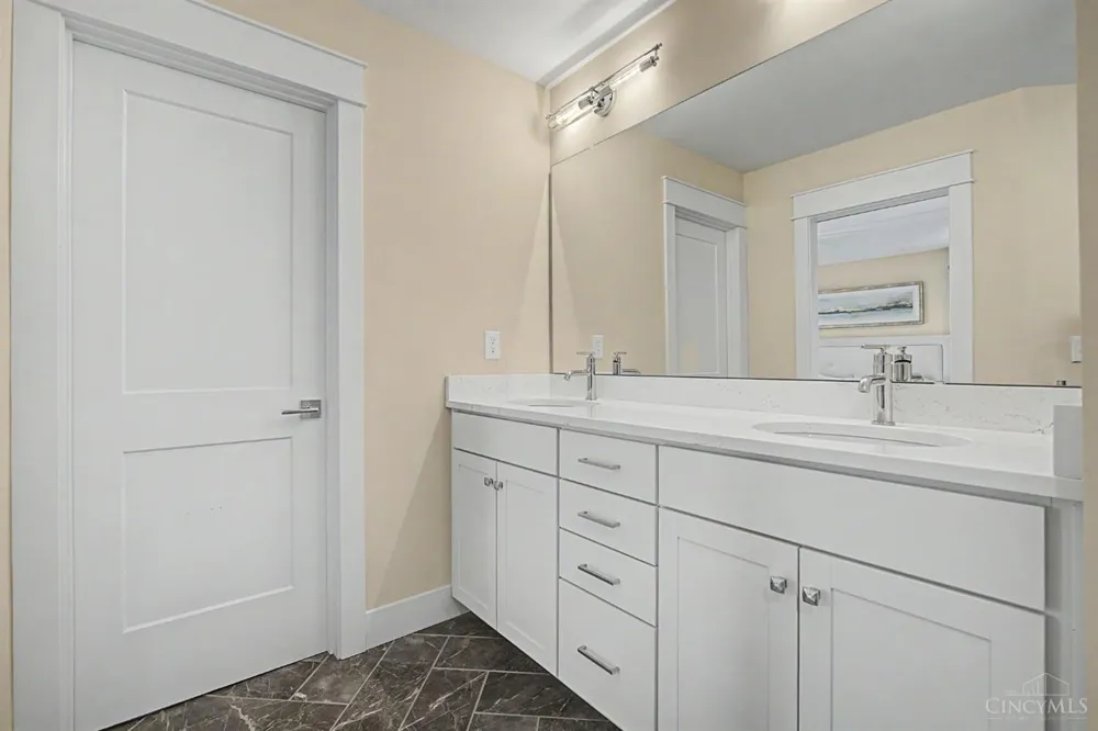 217 S Second St Loveland, OH 45140