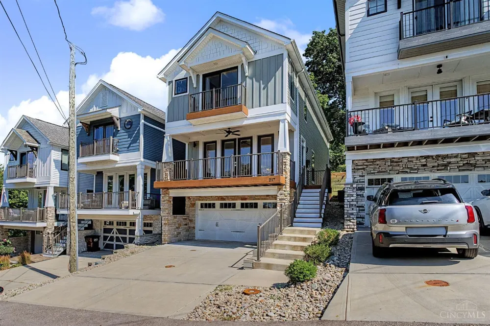 217 S Second St Loveland, OH 45140