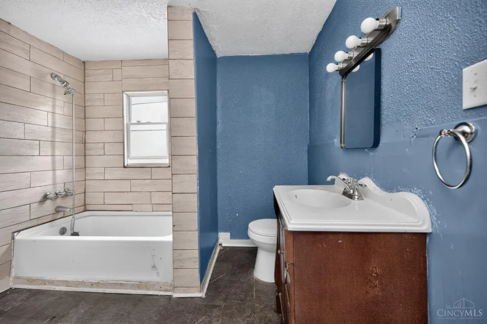 417 Delaware Avenue Dayton, OH 45405