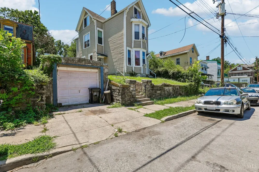 1875 Knox Street Cincinnati, OH 45214