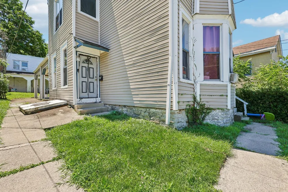 1875 Knox Street Cincinnati, OH 45214