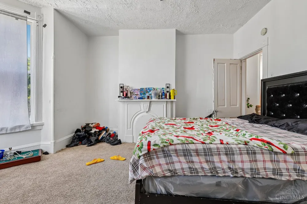 1875 Knox Street Cincinnati, OH 45214