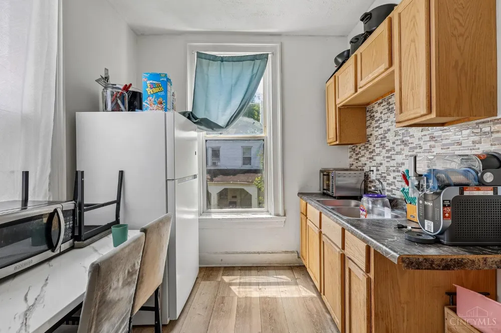 1875 Knox Street Cincinnati, OH 45214
