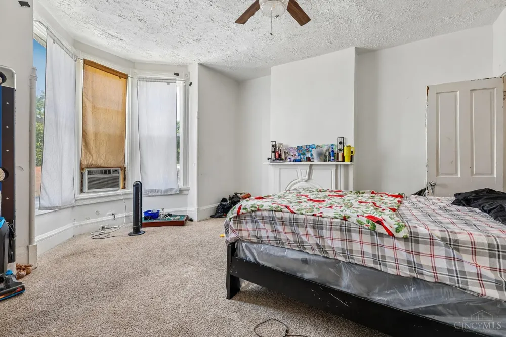 1875 Knox Street Cincinnati, OH 45214