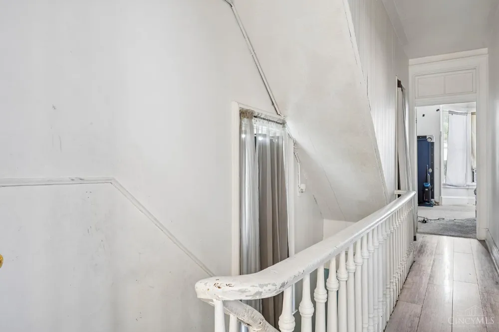 1875 Knox Street Cincinnati, OH 45214