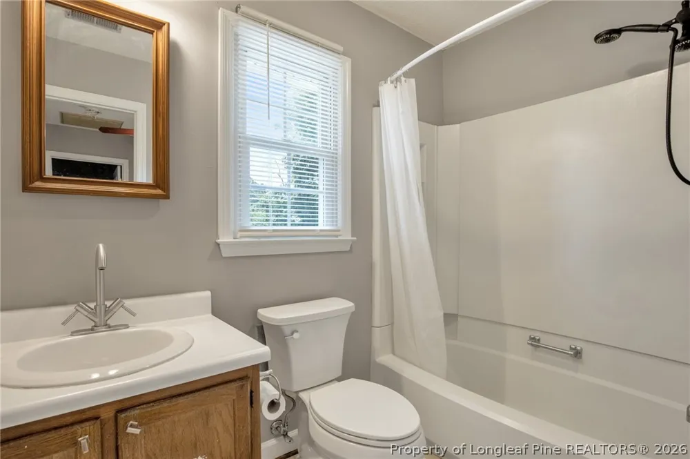 7113 Tollhouse Drive Fayetteville, NC 28314