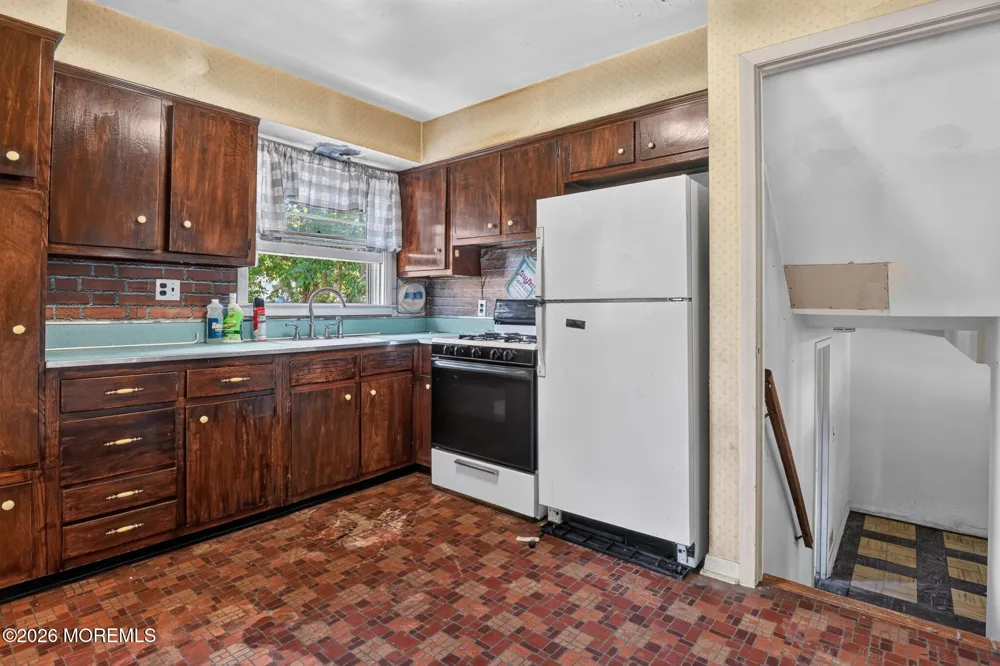 110 Iris Drive Neptune Township, NJ 07753