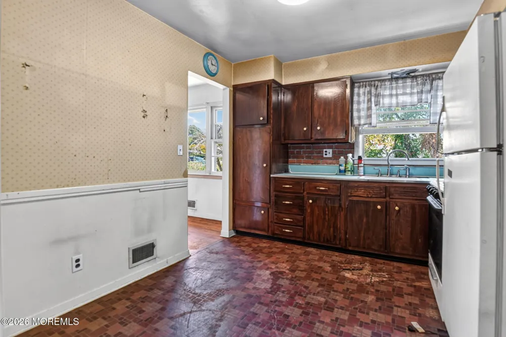 110 Iris Drive Neptune Township, NJ 07753