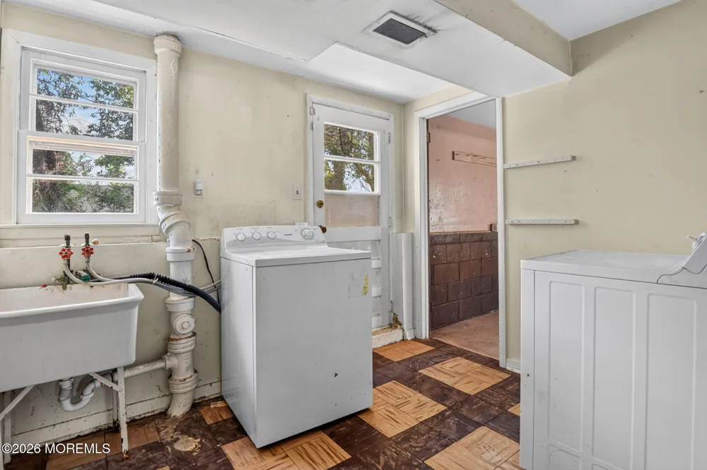 110 Iris Drive Neptune Township, NJ 07753