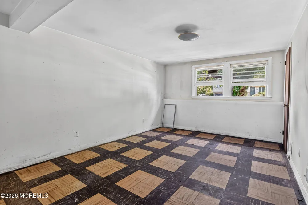 110 Iris Drive Neptune Township, NJ 07753