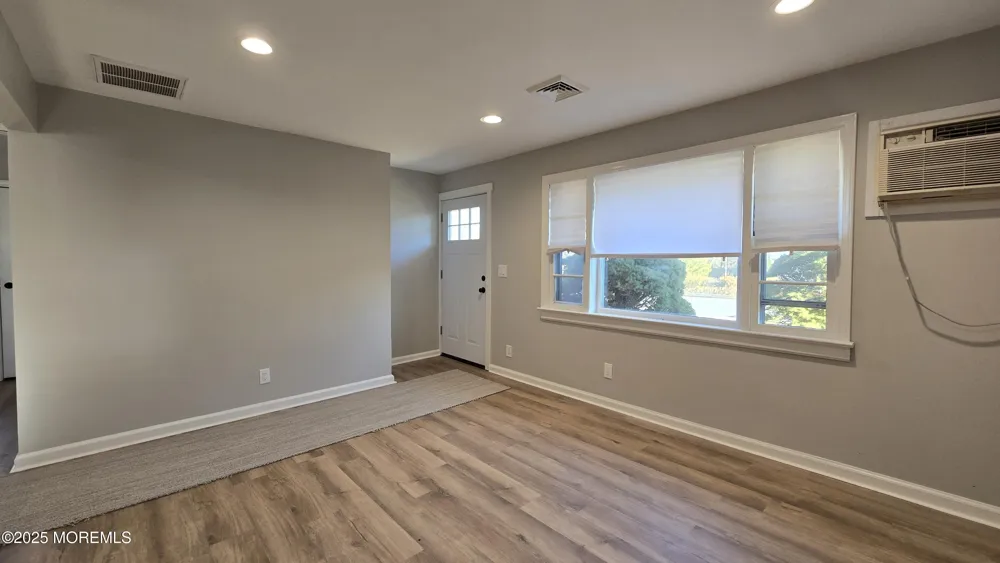 554 Lillie Road Toms River, NJ 08753