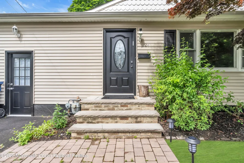 224 Cedar Street Oakhurst, NJ 07755