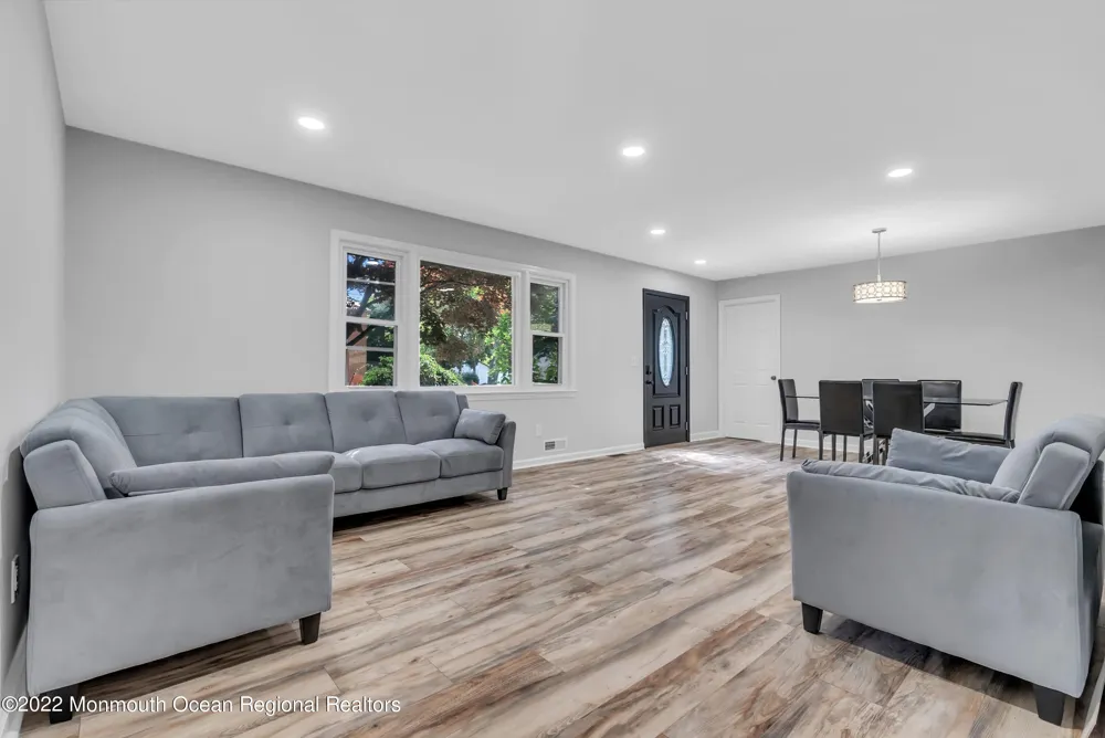224 Cedar Street Oakhurst, NJ 07755