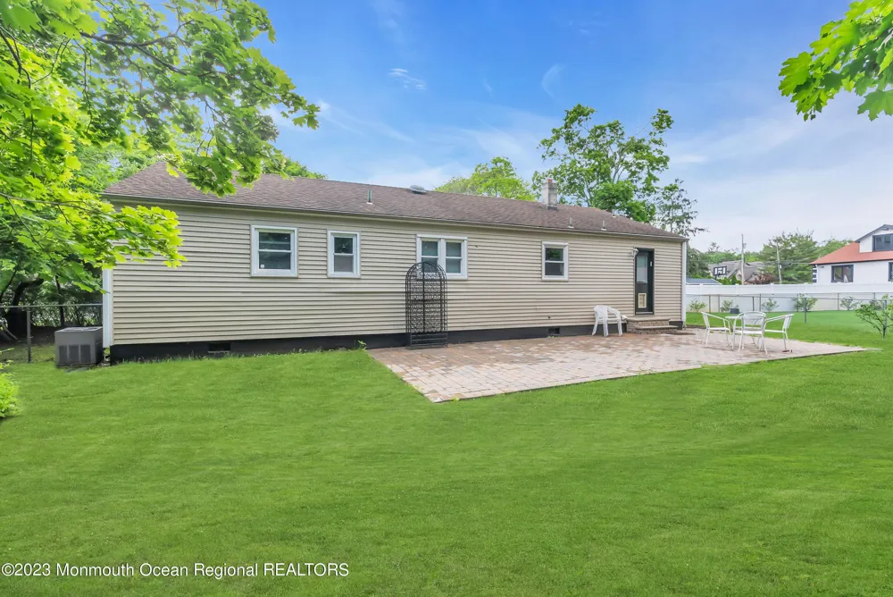 224 Cedar Street Oakhurst, NJ 07755