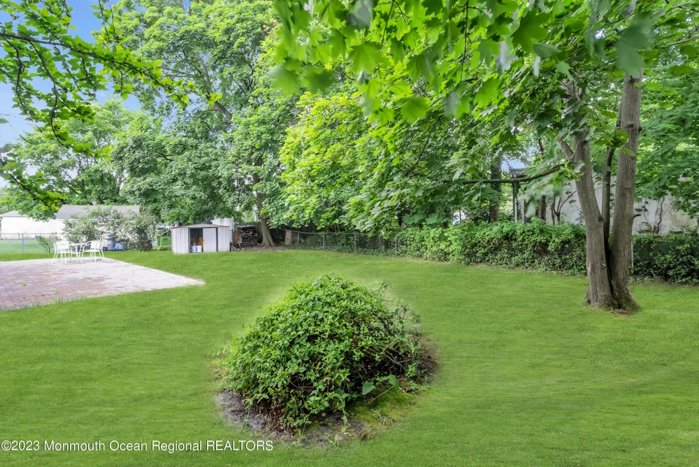 224 Cedar Street Oakhurst, NJ 07755