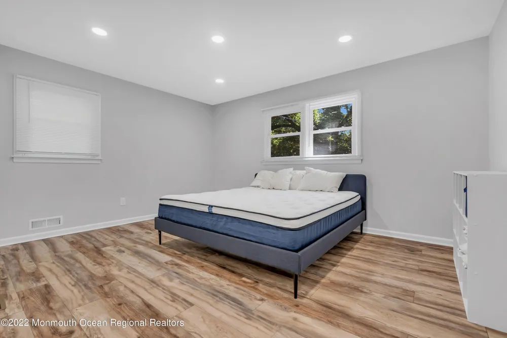 224 Cedar Street Oakhurst, NJ 07755
