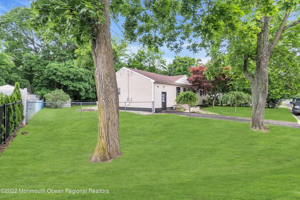 224 Cedar Street Oakhurst, NJ 07755