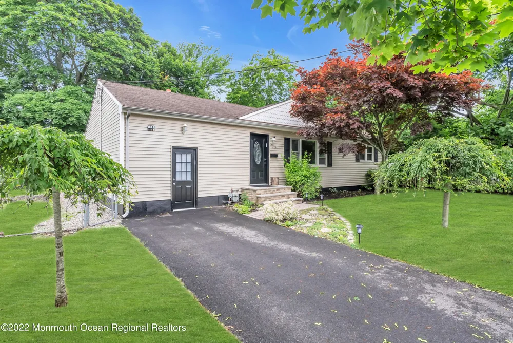224 Cedar Street Oakhurst, NJ 07755