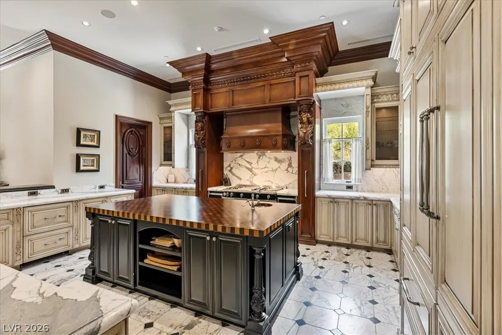 19 Eagles Landing Lane Las Vegas, NV 89141