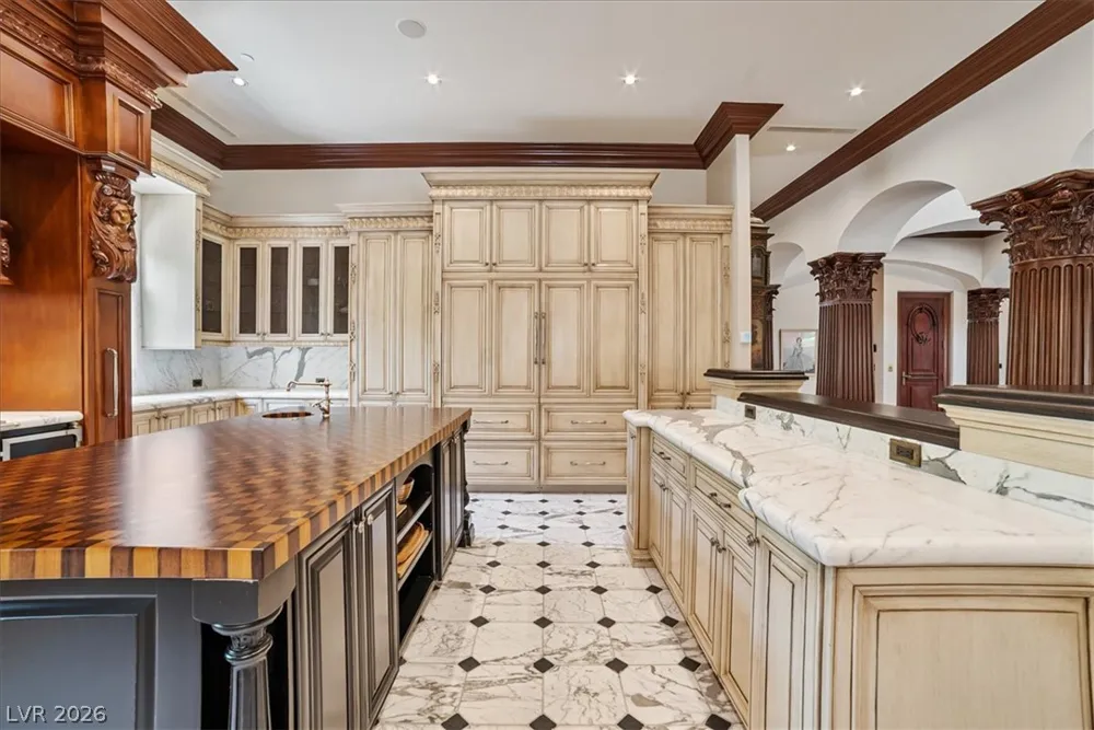 19 Eagles Landing Lane Las Vegas, NV 89141