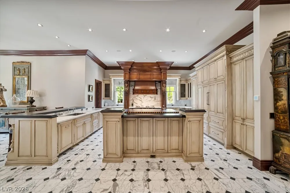 19 Eagles Landing Lane Las Vegas, NV 89141