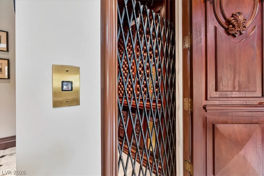 19 Eagles Landing Lane Las Vegas, NV 89141