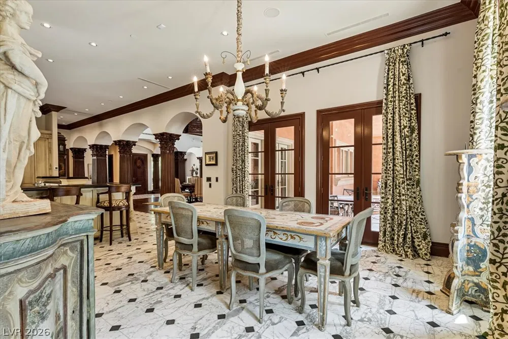 19 Eagles Landing Lane Las Vegas, NV 89141