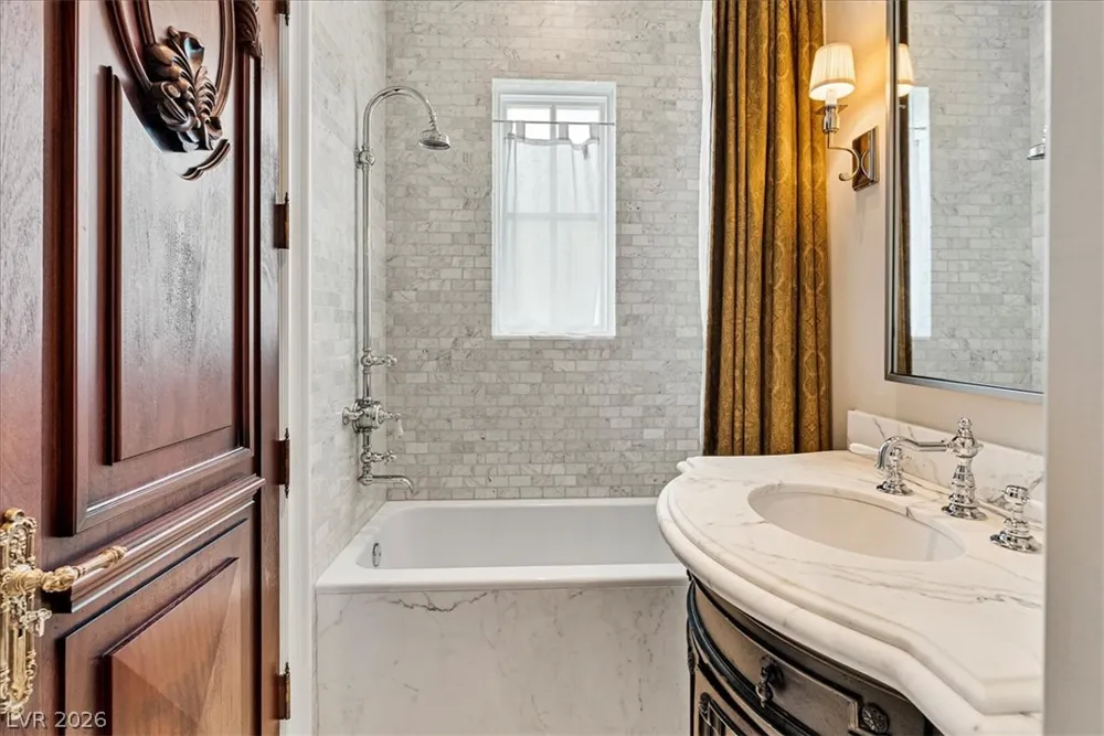 19 Eagles Landing Lane Las Vegas, NV 89141
