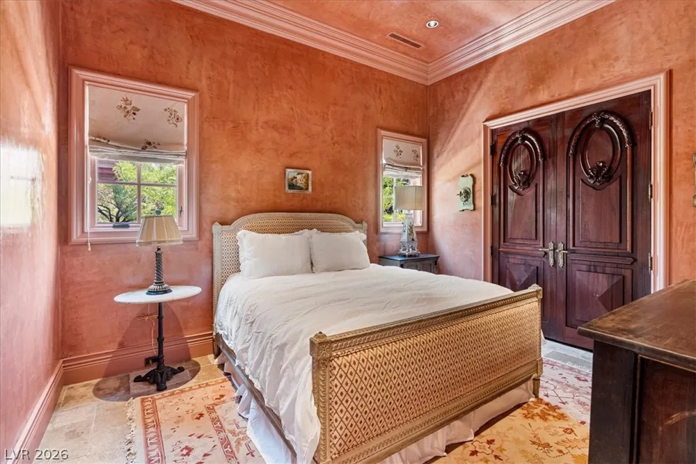 19 Eagles Landing Lane Las Vegas, NV 89141