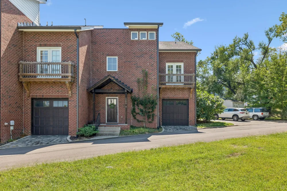 1209 Hawkins St #4 Nashville, TN 37203