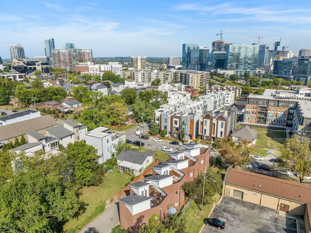 1209 Hawkins St #4 Nashville, TN 37203