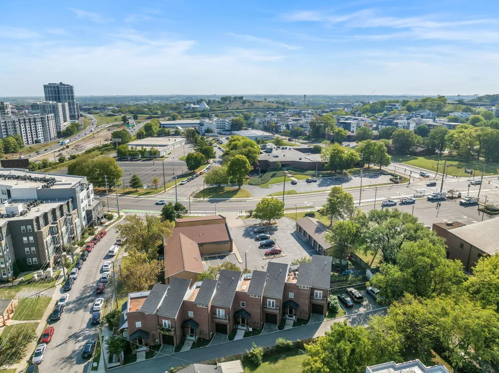 1209 Hawkins St #4 Nashville, TN 37203