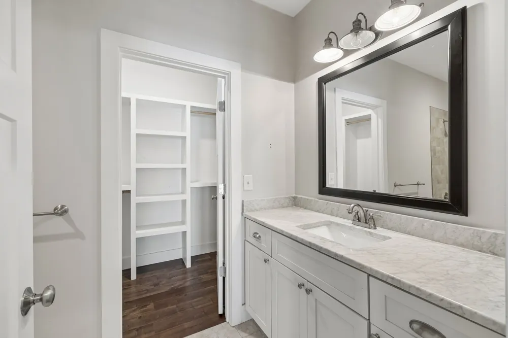 1209 Hawkins St #4 Nashville, TN 37203