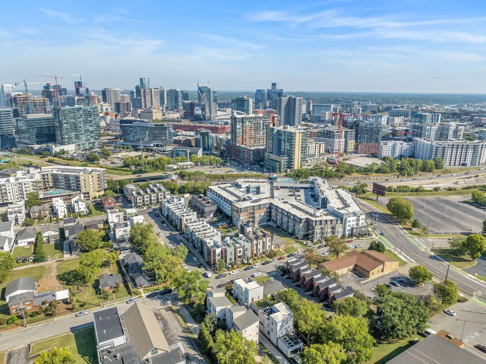 1209 Hawkins St #4 Nashville, TN 37203