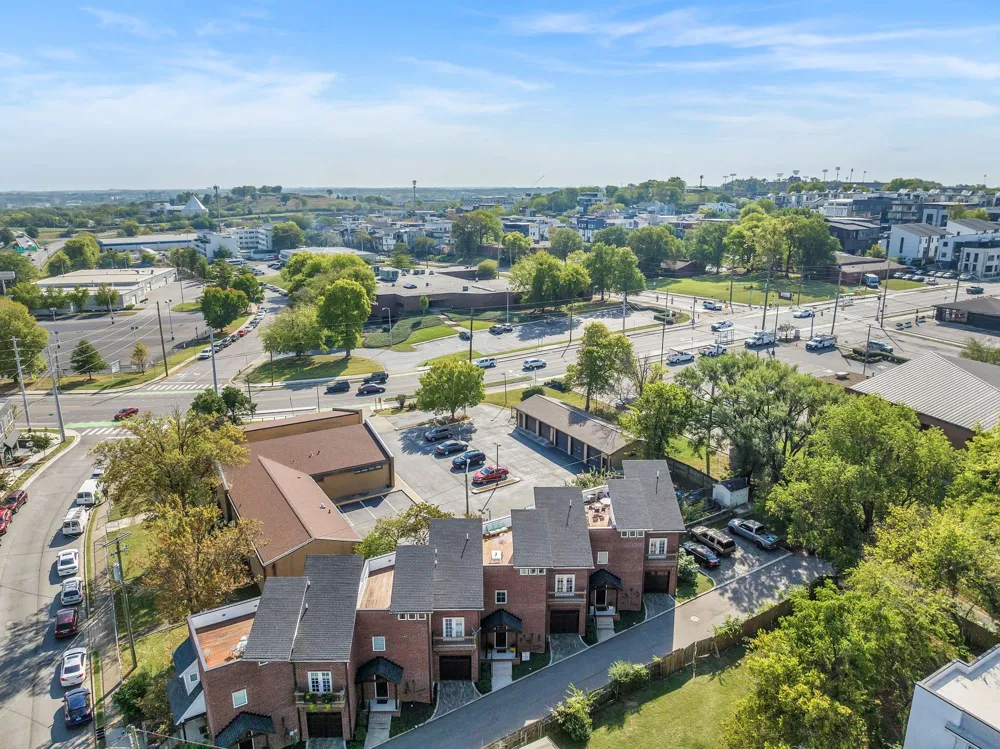 1209 Hawkins St #4 Nashville, TN 37203