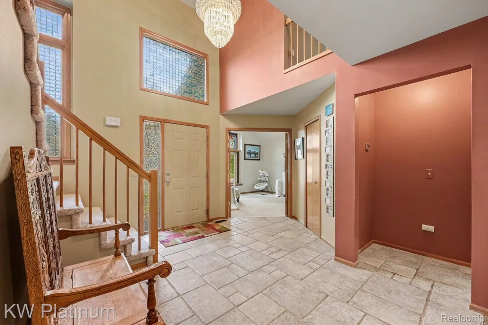 52824 Mary Martin Drive Chesterfield Township, MI 48051