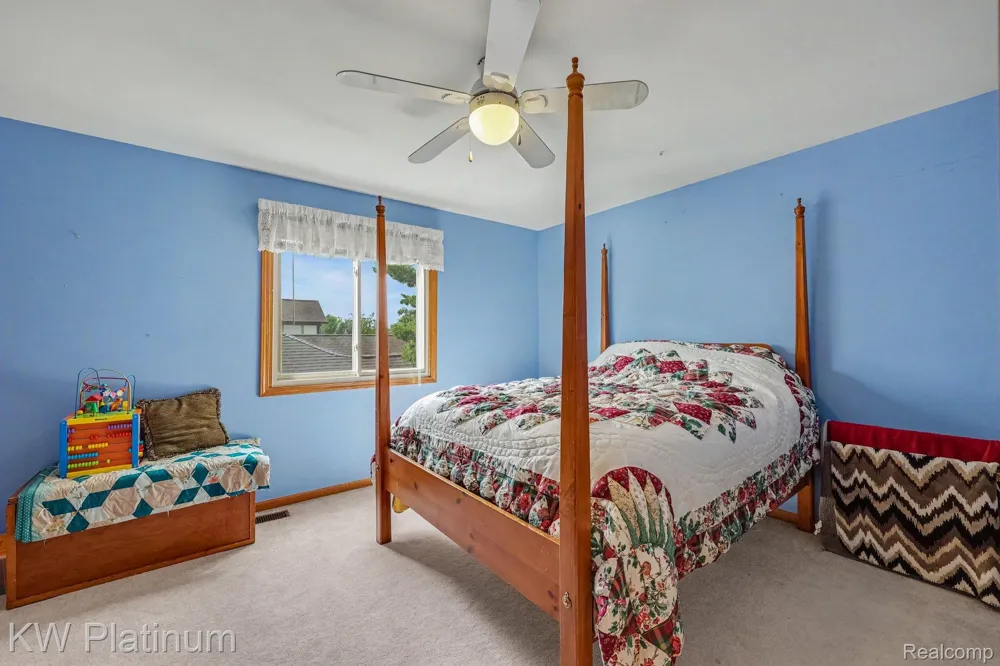52824 Mary Martin Drive Chesterfield Township, MI 48051