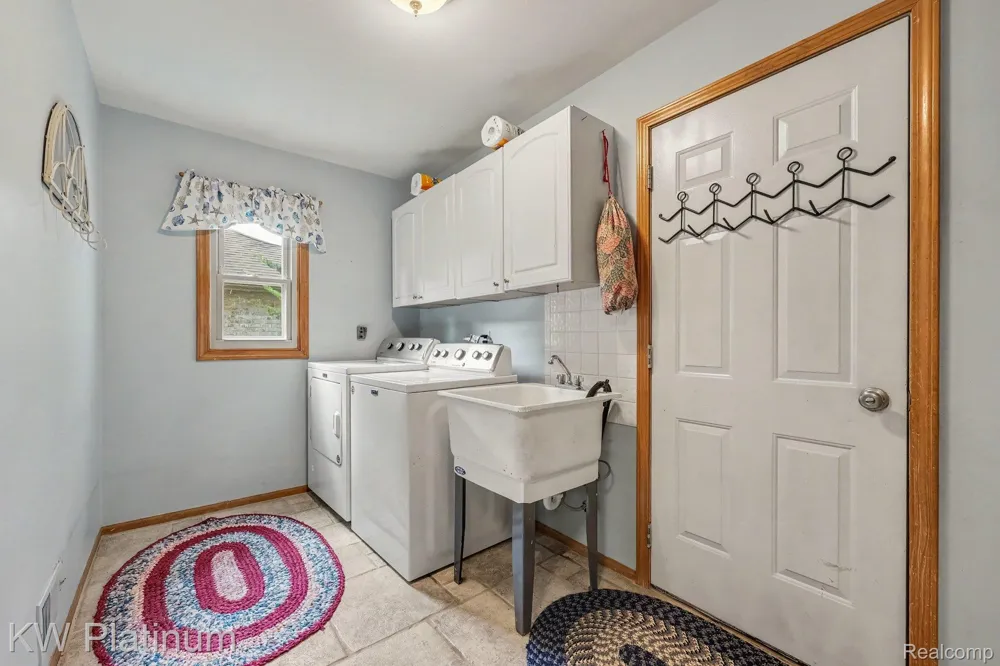 52824 Mary Martin Drive Chesterfield Township, MI 48051