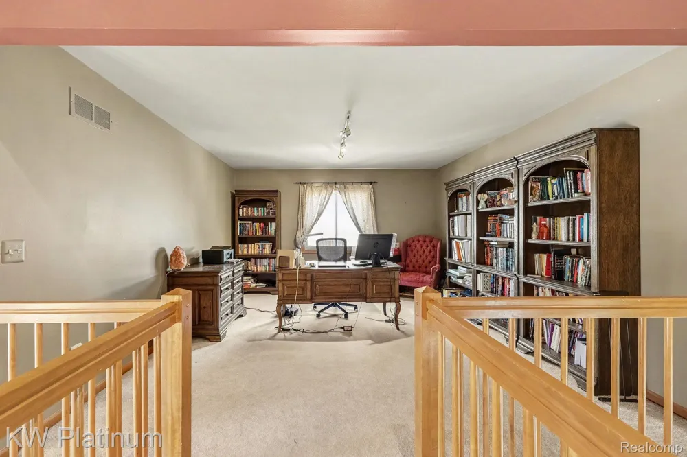 52824 Mary Martin Drive Chesterfield Township, MI 48051