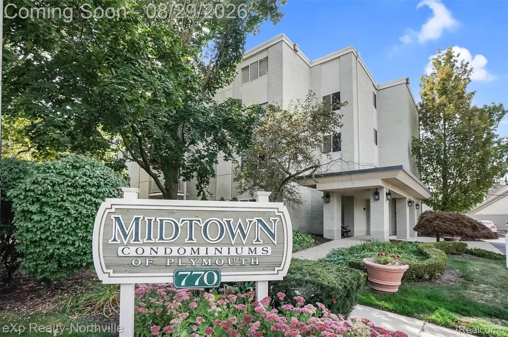 770 Deer Street #204 Plymouth City, MI 48170