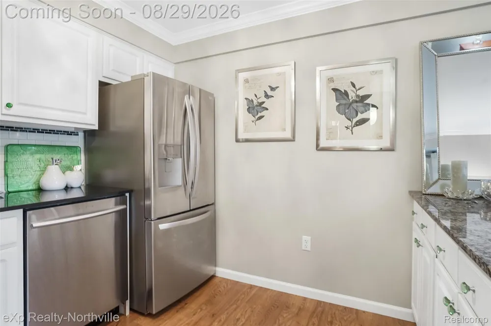 770 Deer Street #204 Plymouth City, MI 48170