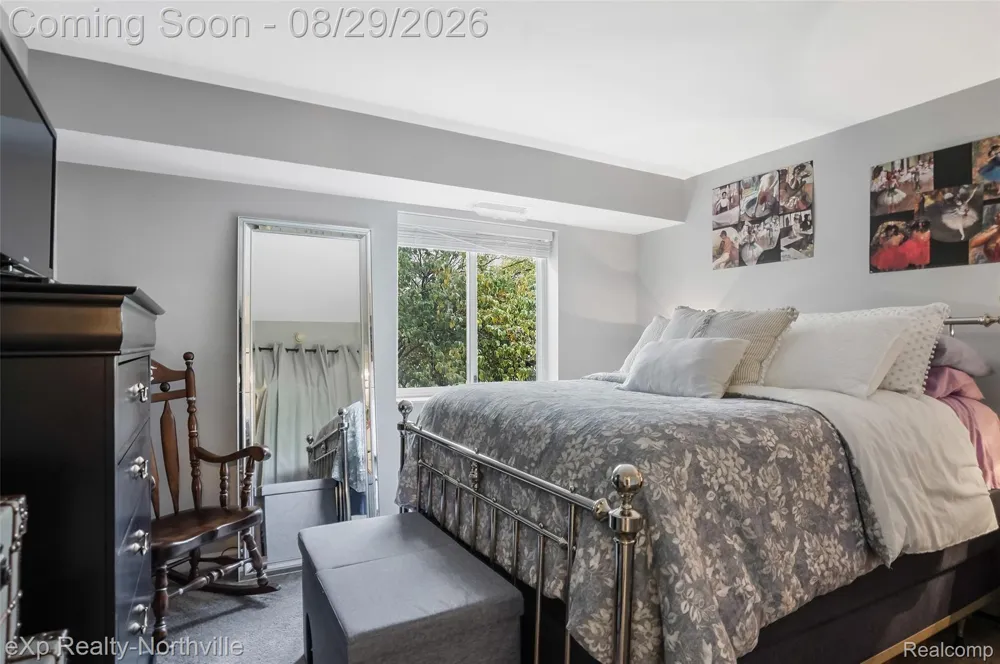 770 Deer Street #204 Plymouth City, MI 48170