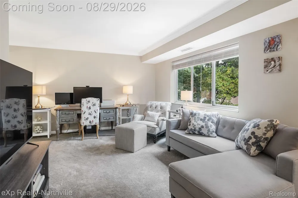 770 Deer Street #204 Plymouth City, MI 48170