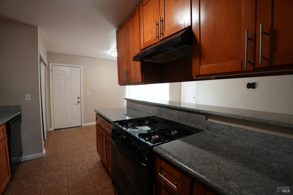 229 Long Street Suisun City, CA 94585