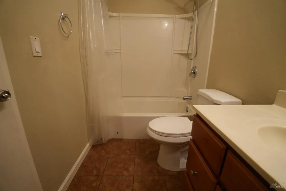 229 Long Street Suisun City, CA 94585